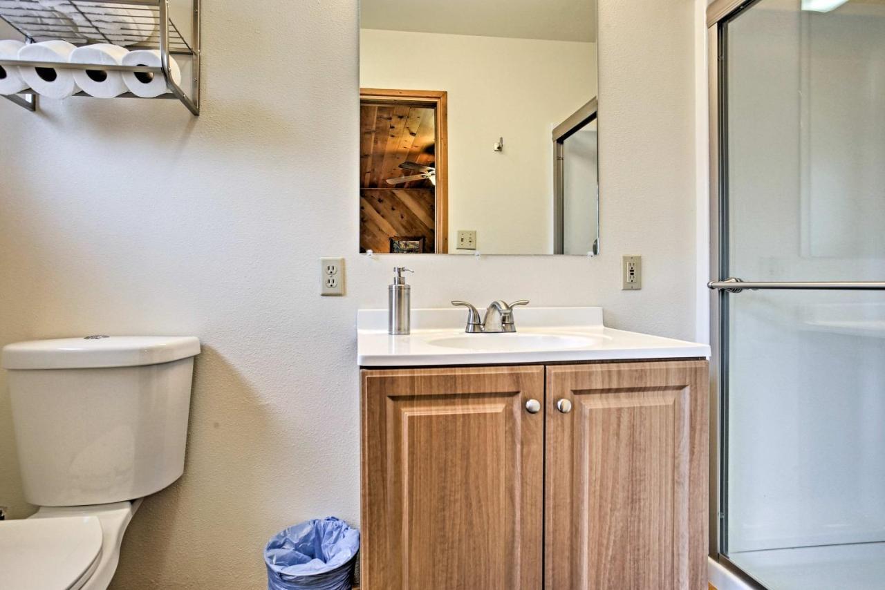 Vakantiehuis Cozy With Patio Near Yosemite National Park!